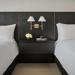Queen Queen Guestroom